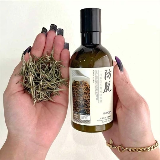 شامپو رزماری ( قسطی بدون کارمزد ) ضد ریزش و تقویت کننده و حجم دهنده مو، بیوآکوا 250میل BIOAQUA